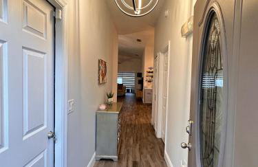 Beautiful 5BR home near Disney with private pool, large yard & BBQ - Foto 2