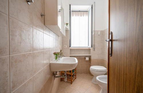 COZY - HOUSE a 100 m dal mare e Parcheggio Privato by APE - Foto 5