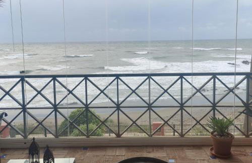 Frontline Beach Apartment, La Perla de la Bahia, Bahia de Casares - Estepona - Photo 12