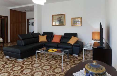 Archimede Lounge - Photo 23