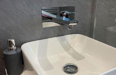 Riverview Lodge & Luxury Hot Tub - Foto 14