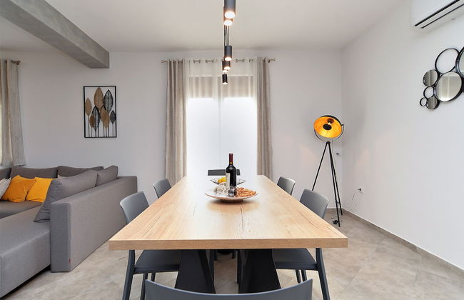 House 1384 - Photo 60