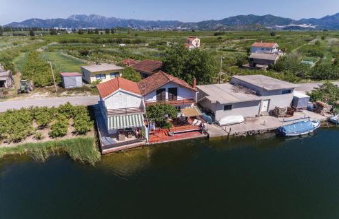 Three-Bedroom Holiday Home In Opuzen - Foto 5