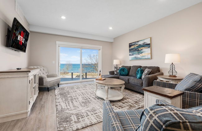 539 Bay St. Lake View Condo Unit 301W - Foto 6