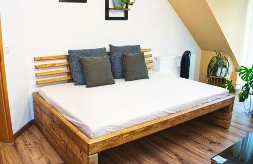 Apartment Bavaria - Zentral mit Stellplatz, Küche & Netflix - Foto 35