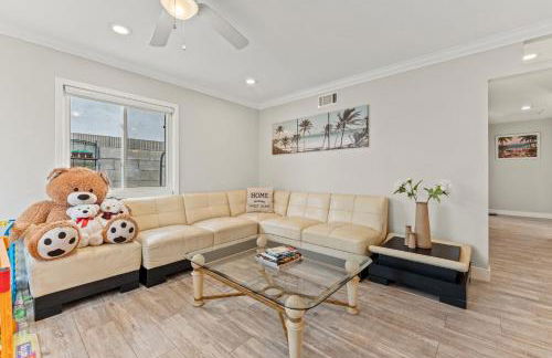 Peaceful Home Near Beach & Disneyland - Foto 11