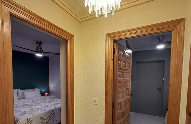 La Marina Oasis, 2-beds, Sleeps 4, 10 min to Beach - Foto 3