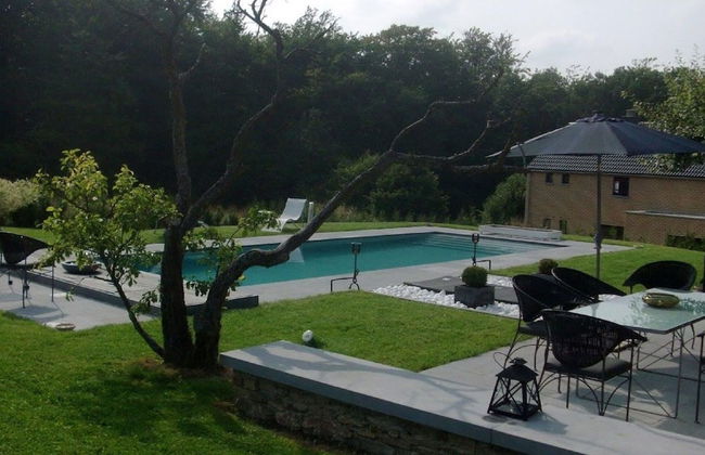 Stylish Stay With Pool, Jalhay - Foto 18