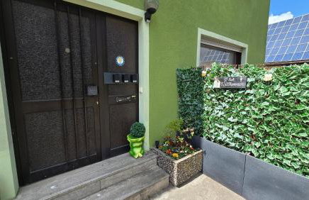 Monteur & Ferienapartment Leidenberger Parkplatz WLAN Kinderspielzimmer - Photo 35