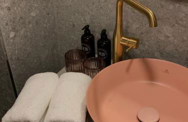 Bob W Munich Airport - Peterhof - Foto 9