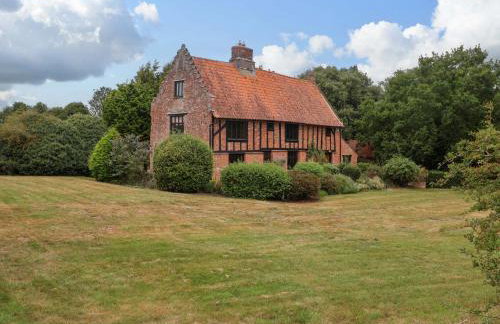 Keirs Cottage - Photo 1