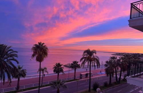 Luxury apartment with sea view on the first line Promenade des Anglais - Photo 5