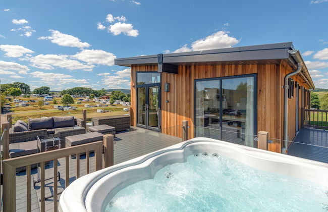 Cofton Holidays - Photo 11