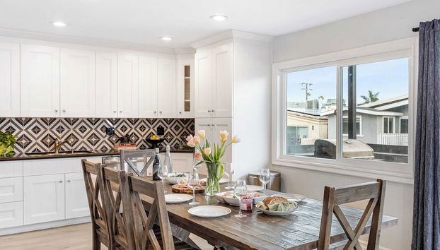 Shelly by Avantstay Steps to the Beach Deck w/ Ocean Views 5bdr - Foto 3, Interior