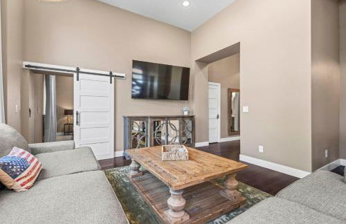 Stylish Church Conversion Walk to LoHi - Foto 15