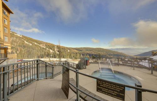 Luxe Schweitzer Condo with Hot Tub Ski-InandSki-Out! - Foto 23