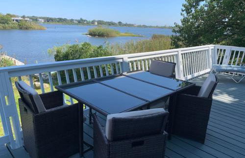 Waterfront Salt Pond House, water view and dock - Foto 1