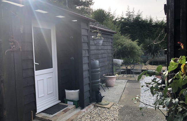 Self Catering Private Annex Near Ferndown - Foto 8