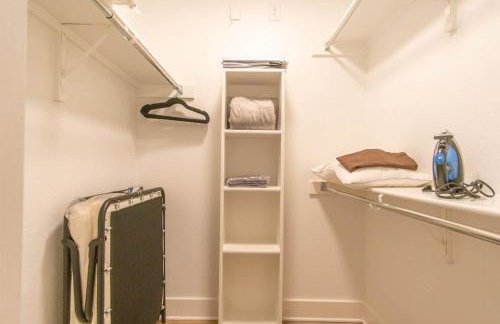 Boulevard Stays Luxury 1BR King Suite Parking Pool - Foto 8