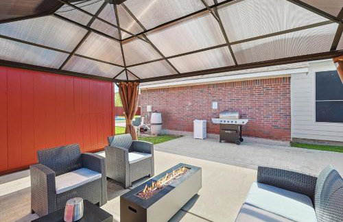 5BR Holiday Getaway in DeSoto with Pool, Hot Tub & Cinema - Foto 46