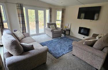 Cherry Tree Lodge with Hot Tub near Alton Towers - Foto 27