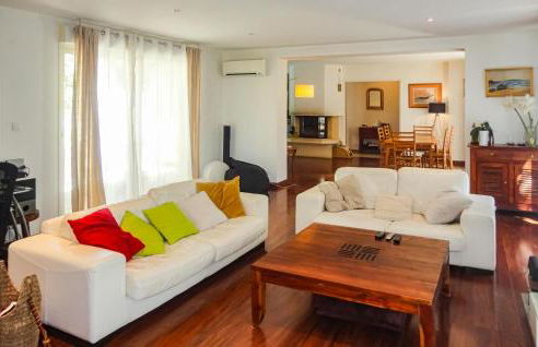 Lovely Home In Sussargues - Foto 13