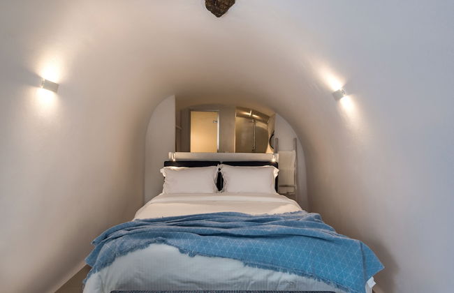 Nefeles Luxury Suites - Photo 15