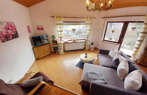 Eifel Urlaub mit Hunden Ferienhaus Schwalbennest Schalkenmehren - Foto 13