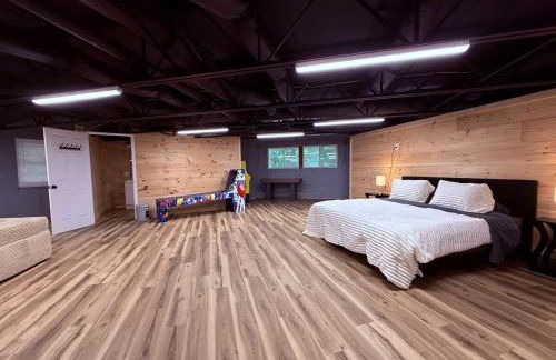 Stunning Lakefront Treehouse! Must book! - Foto 37