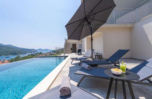 Villa Osinium - Photo 1