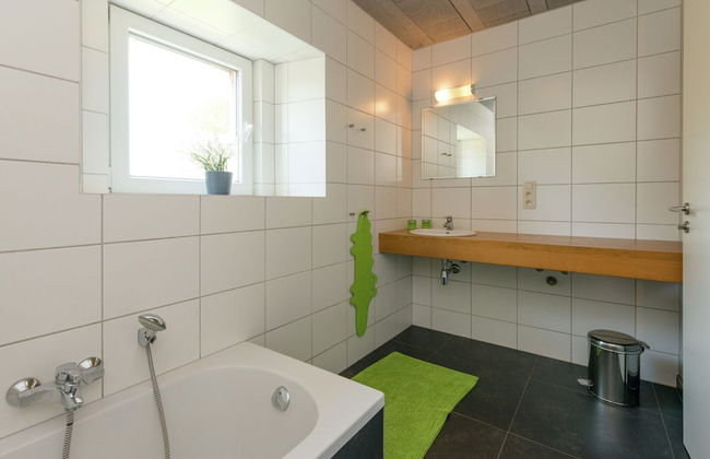 Comfy Home with Sauna Located near Forest - Foto 19