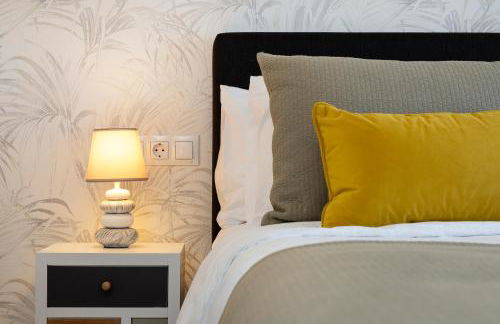 First Row Beach Villa - Photo 61