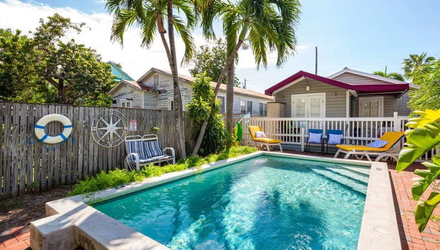 Conch Cottage by Brightwild Quiet w Shared Pool - Foto 2, Habitación