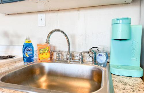 Downtown Area 2 Beds plus Sofa bed Sleep 6 Stylish - Foto 8