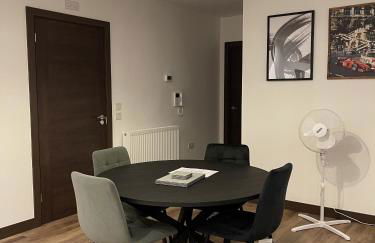 The Crimsons, with free parking, Harlow - Foto 19