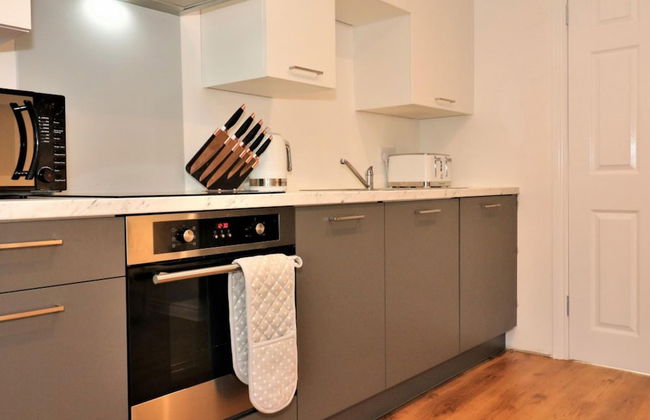 No 7 Bonnet Apartments - 1 Bed - Photo 3