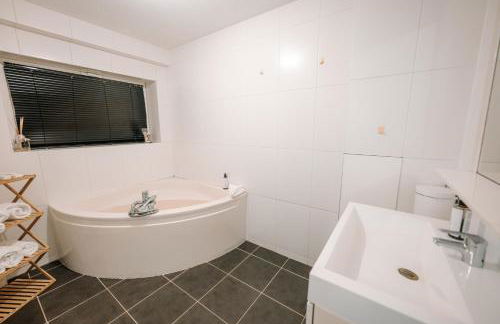 Grand appartement rez de jardin - Foto 40