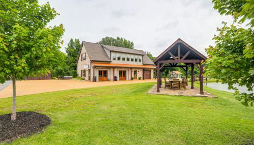 Farm and Lake Views Rural Mississippi Loft Apt - Foto 3