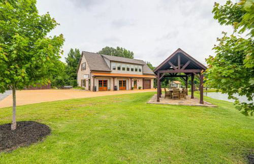 Farm and Lake Views Rural Mississippi Loft Apt - Foto 3