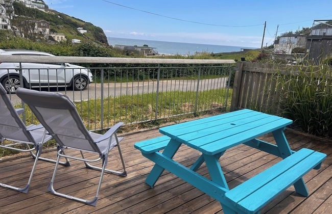 Sea View - 1min to Beach - Dog Friendly - 4 Guests - Foto 11
