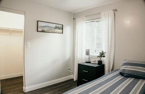 Stunning Home with Pool, Game Room and Firepit - Photo 19