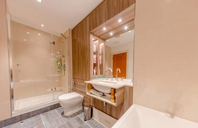 Gorgeous 3 Bedroom Flat in Vauxhall With City Views - Foto 24