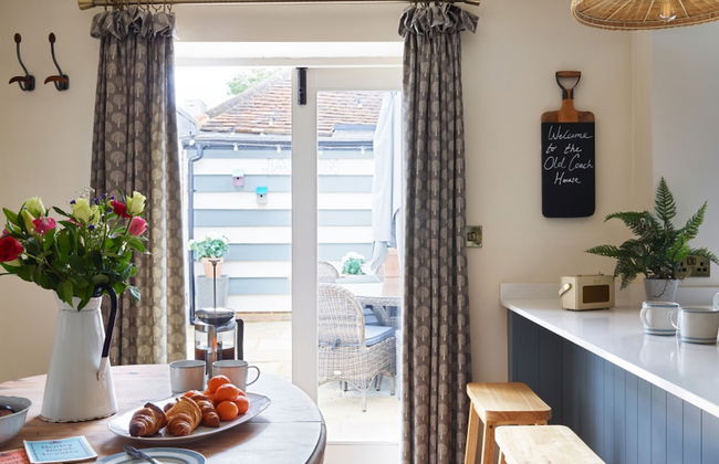 The Old Coach House - From 500 Per Night - Foto 31