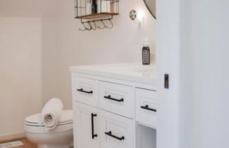 Annapolis Charm Waterfront Getaway Near USNA - FISH & CRAB from your PRIVATE PIER! - Foto 21