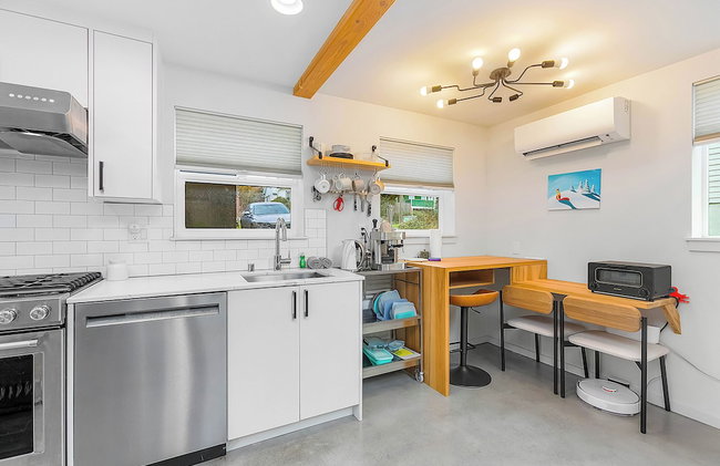 Ember & Glow Loft Retreat - Foto 4