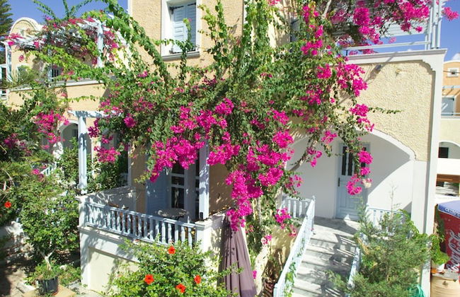 Sellada Apartments - Photo 36