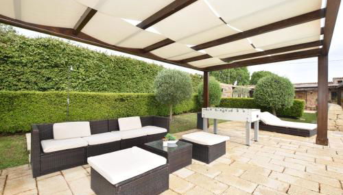 Mythos Holidays & Events - Photo 2