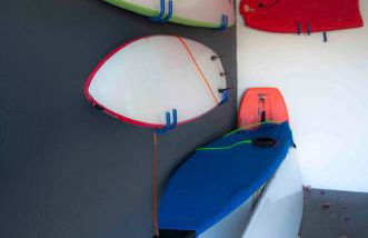 Apartment with Garden and Pool - Photo 9