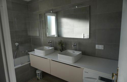 Golf de Pont Royal Villa du Lac climatisée 3 chambres Piscine chauffée Parking et Garage - Foto 16