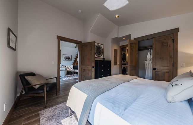 Retreat at the Wilderness Club - Photo 2